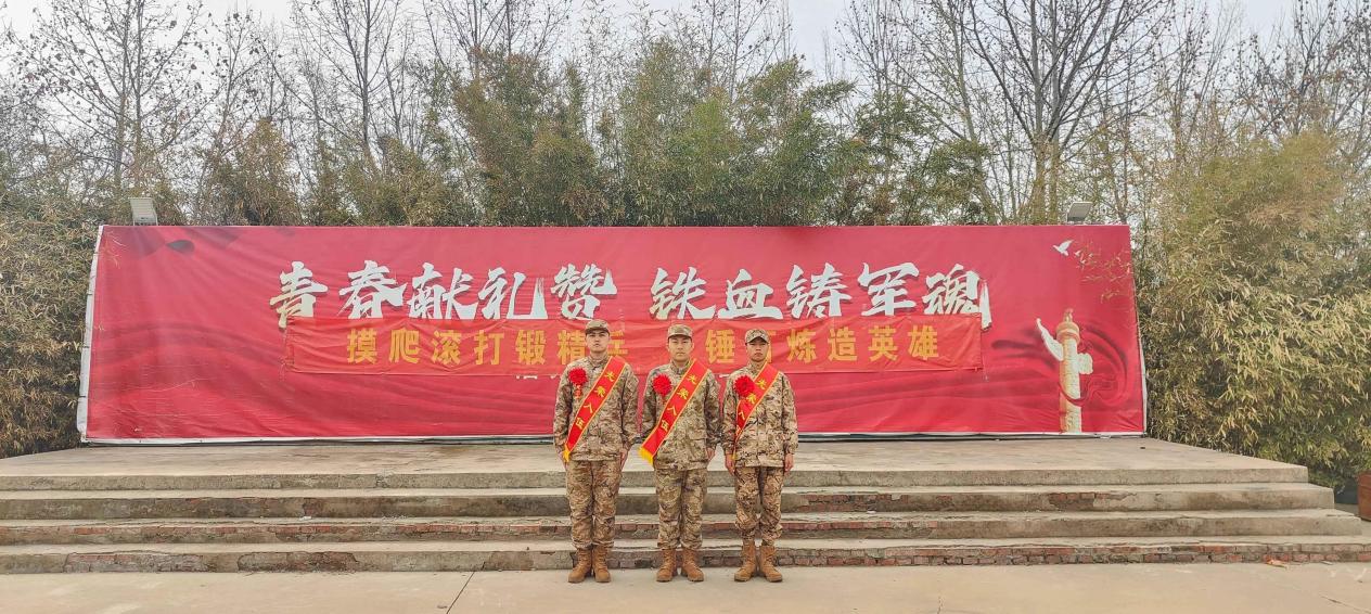 17424355174411936135.jpg 9999.jpg