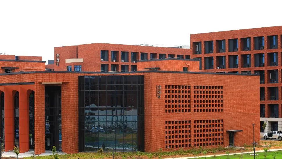 1660708525387437.jpeg 1660708525387437.jpeg